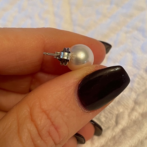 Tiffany & Co Ziegfeld Collection Pearl Earrings - Picture 4 of 7